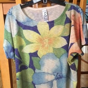 Go Couture Beautiful Floral Top